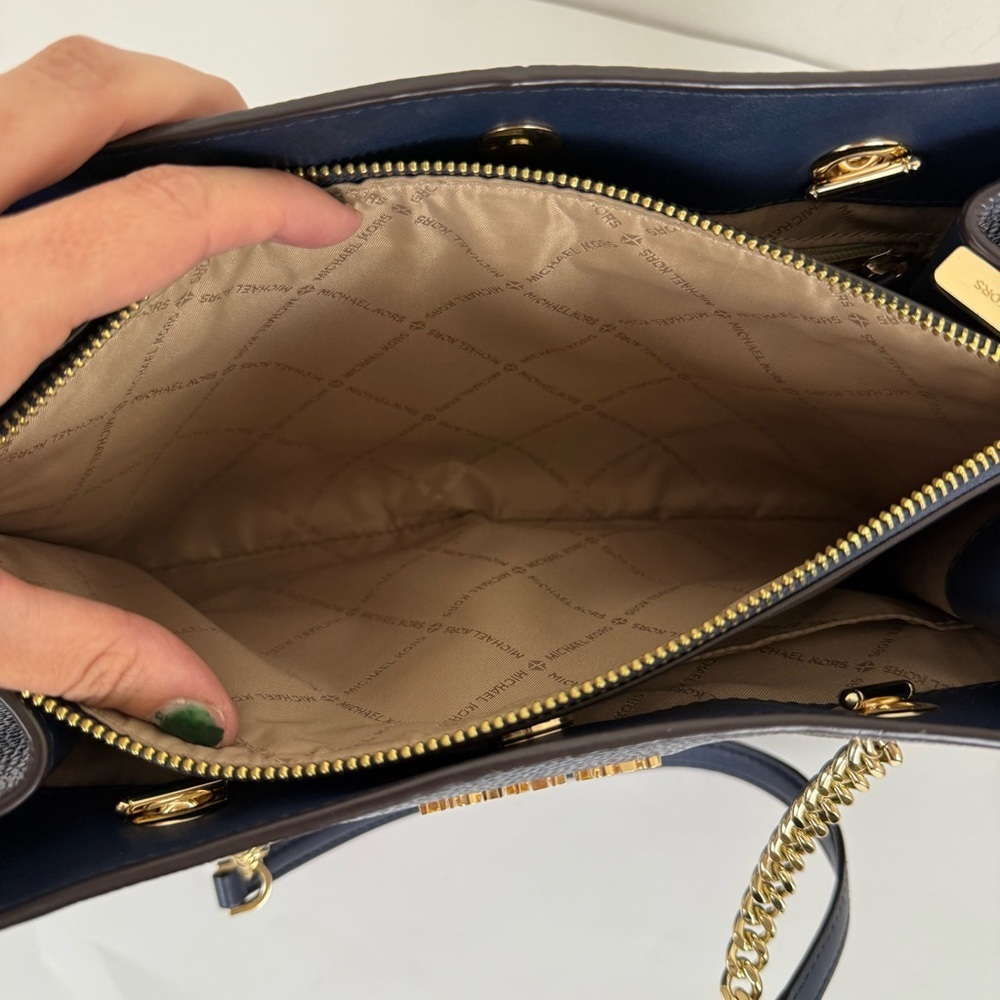 Michael Kors Navy Blue Large Teagan Large Pebbled Leather Shoulder Bag Purse - Picture 8 of 12